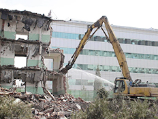 蘇州吳中區水塔拆除公司哪家價格便宜