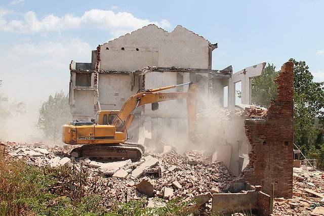 民房危房拆除