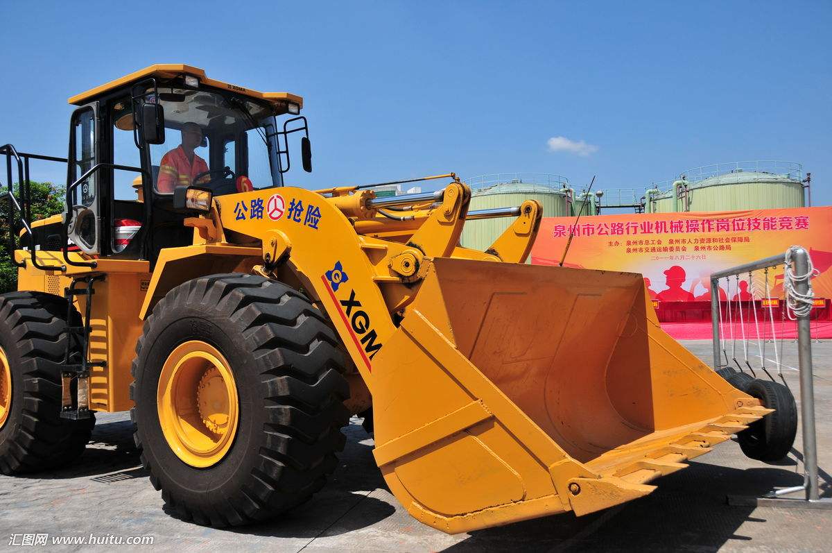 裝載車(chē)鏟車(chē)